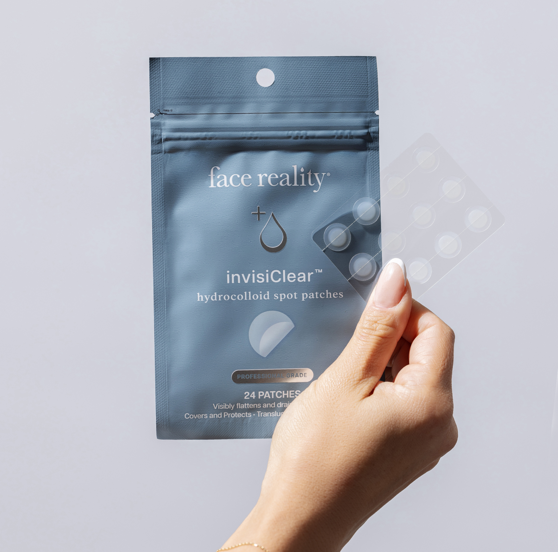 invisiClear™ Hydrocolloid Spot Patches (24 Patches)