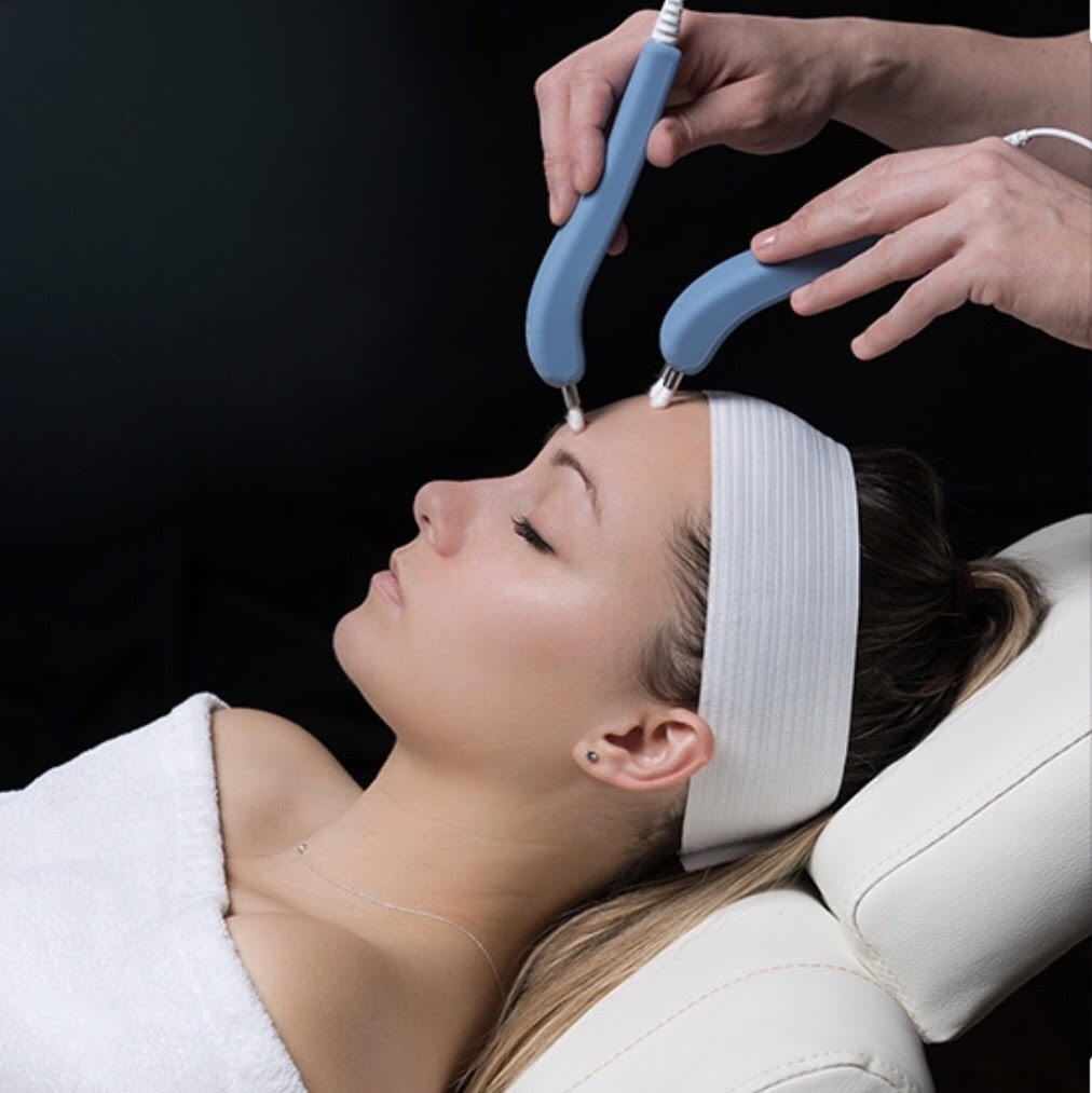 MICRO CURRENT TREATMENT